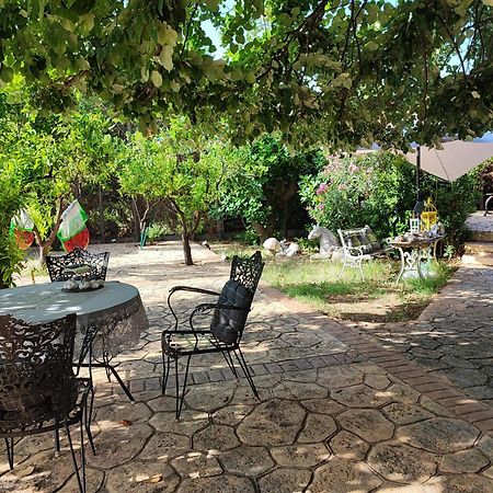 Appartamento Stone House With Seaview Nea Poteidaia Esterno foto